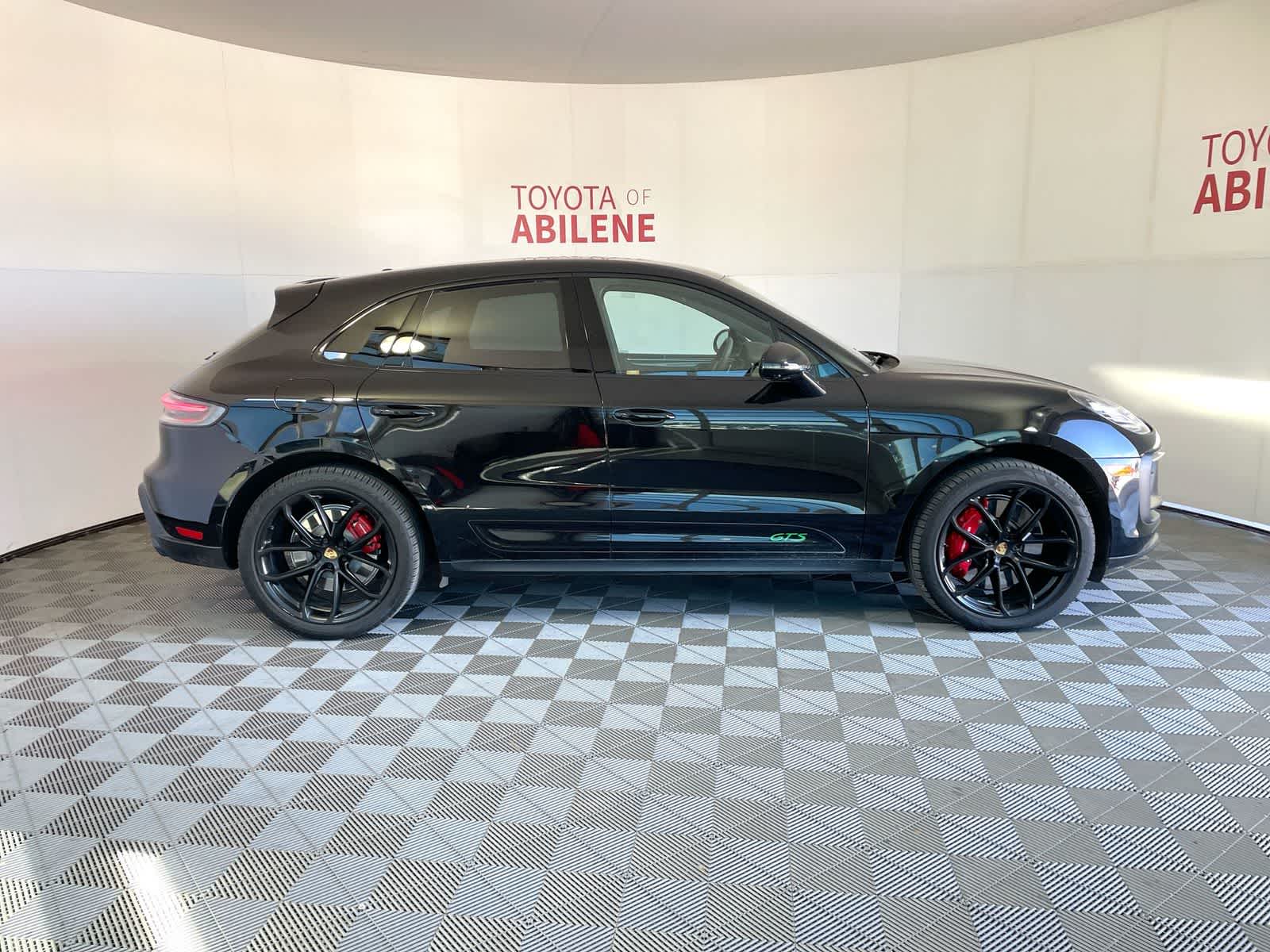 2023 Porsche Macan GTS