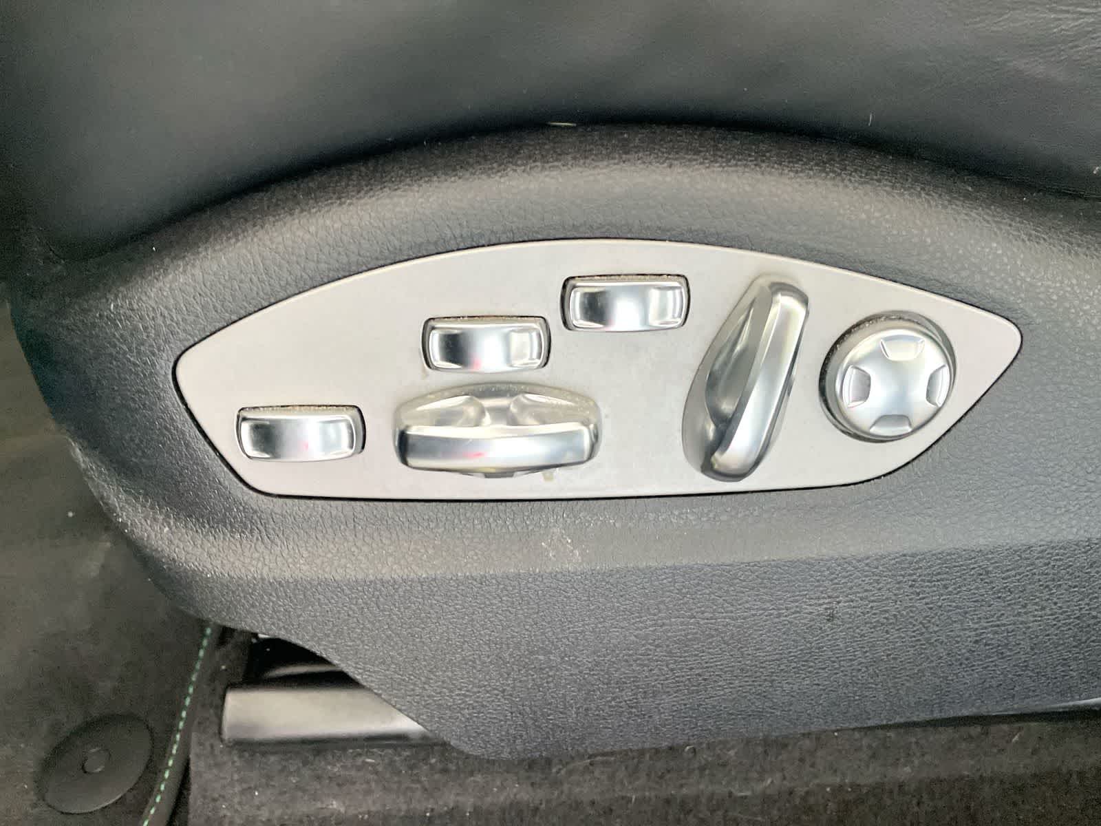 2023 Porsche Macan GTS