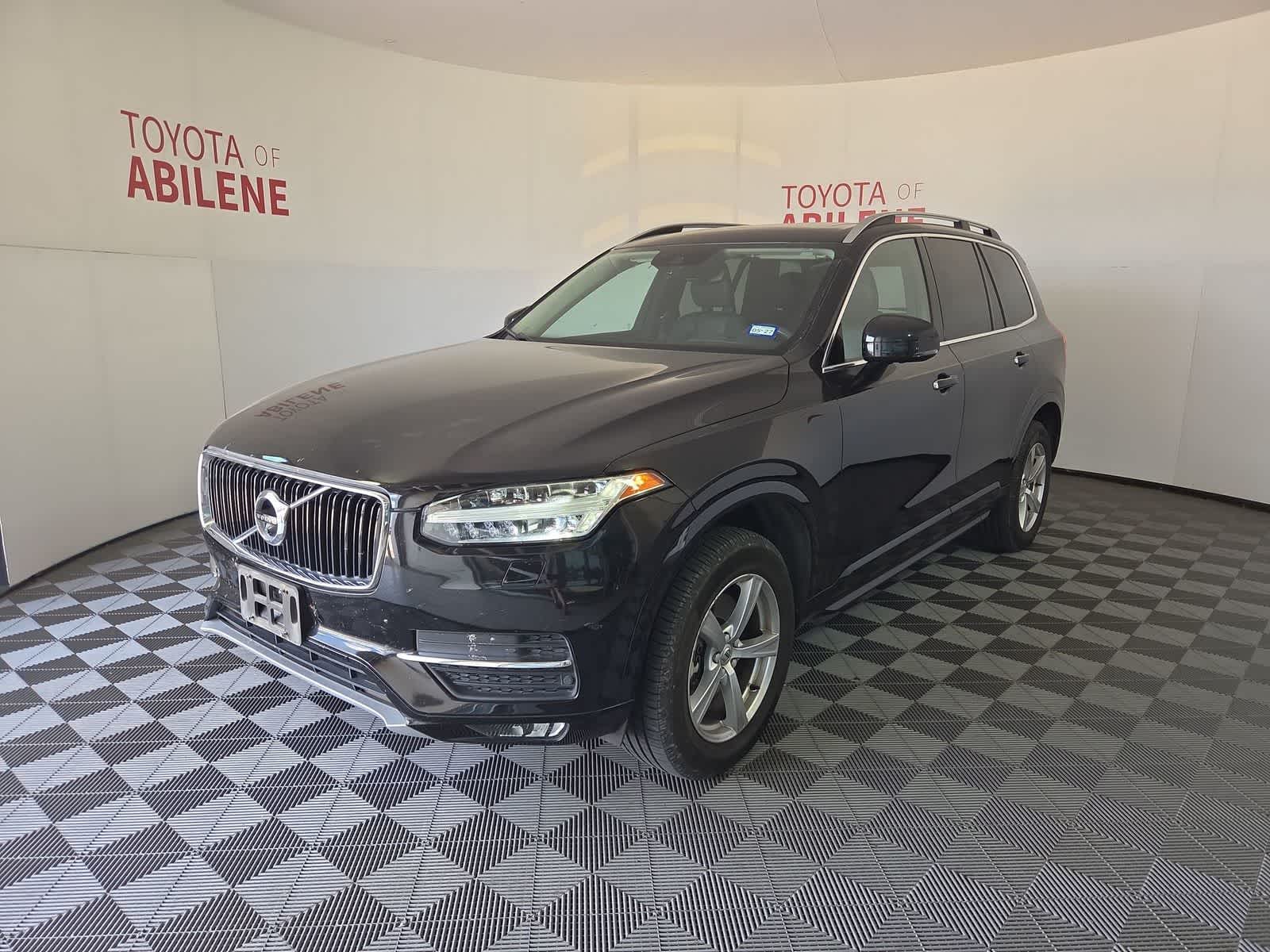 2016 Volvo XC90 T5 Momentum