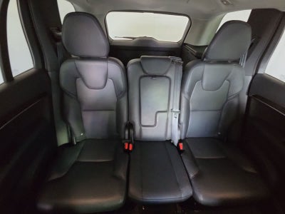 2016 Volvo XC90 T5 Momentum