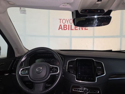 2016 Volvo XC90 T5 Momentum