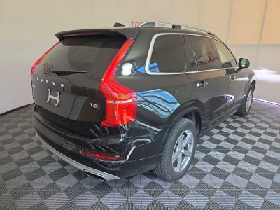 2016 Volvo XC90 T5 Momentum