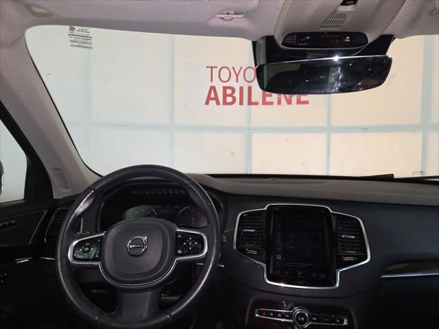 2016 Volvo XC90 T5 Momentum
