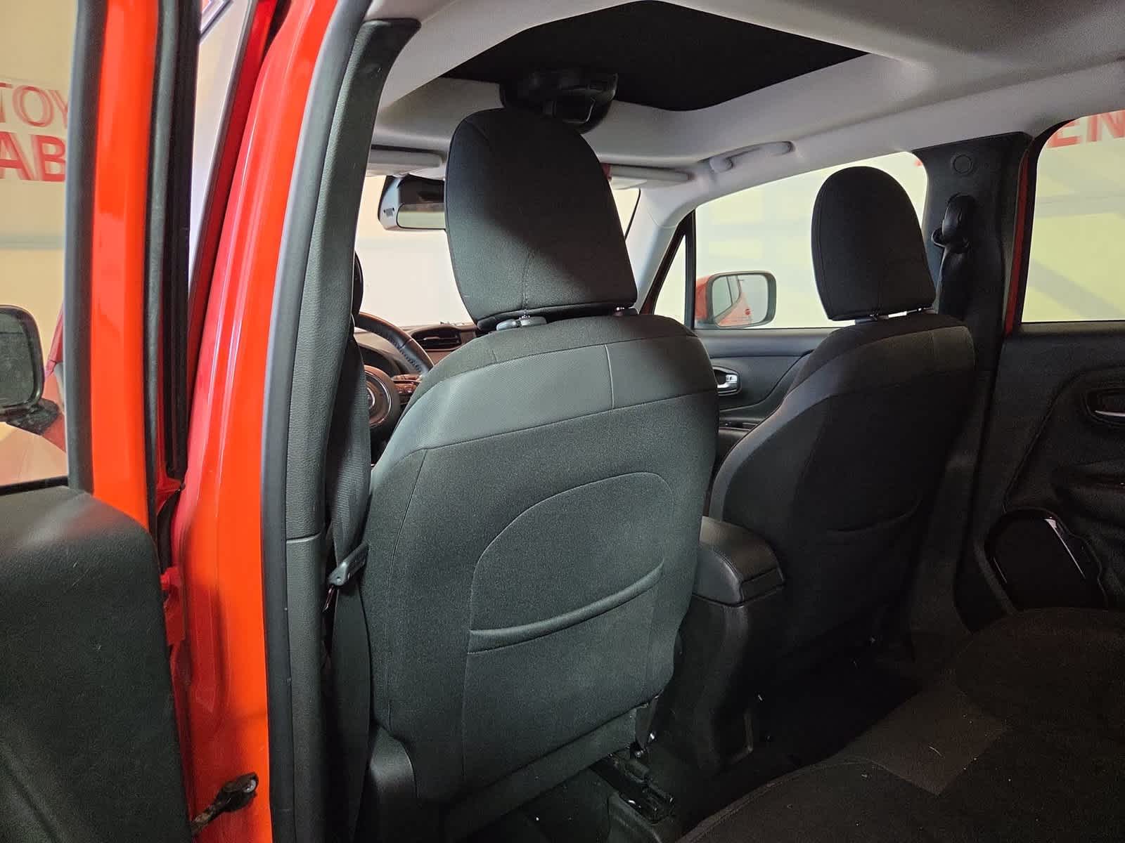 2017 Jeep Renegade Altitude