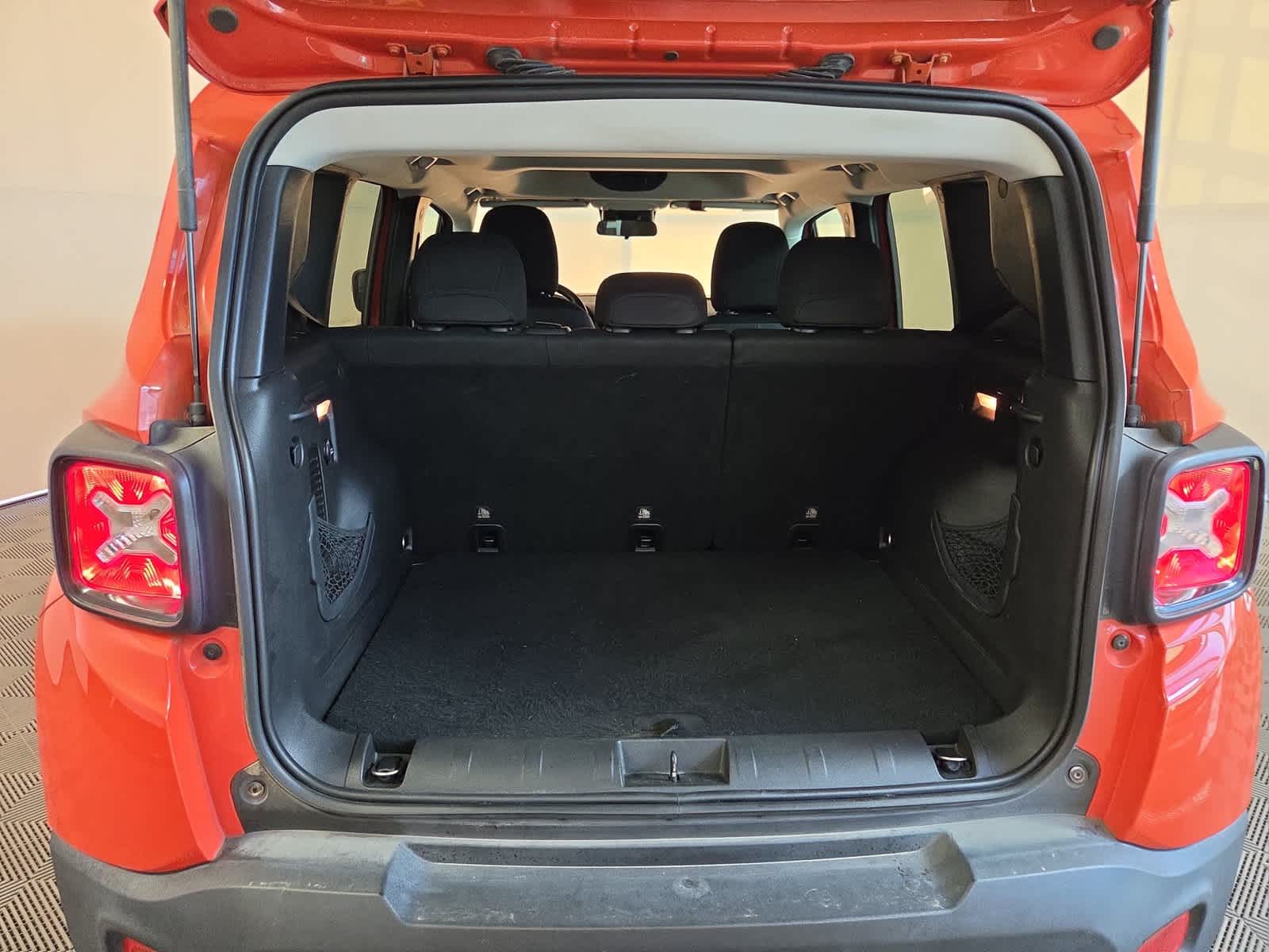 2017 Jeep Renegade Altitude