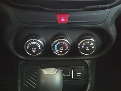 2017 Jeep Renegade Altitude