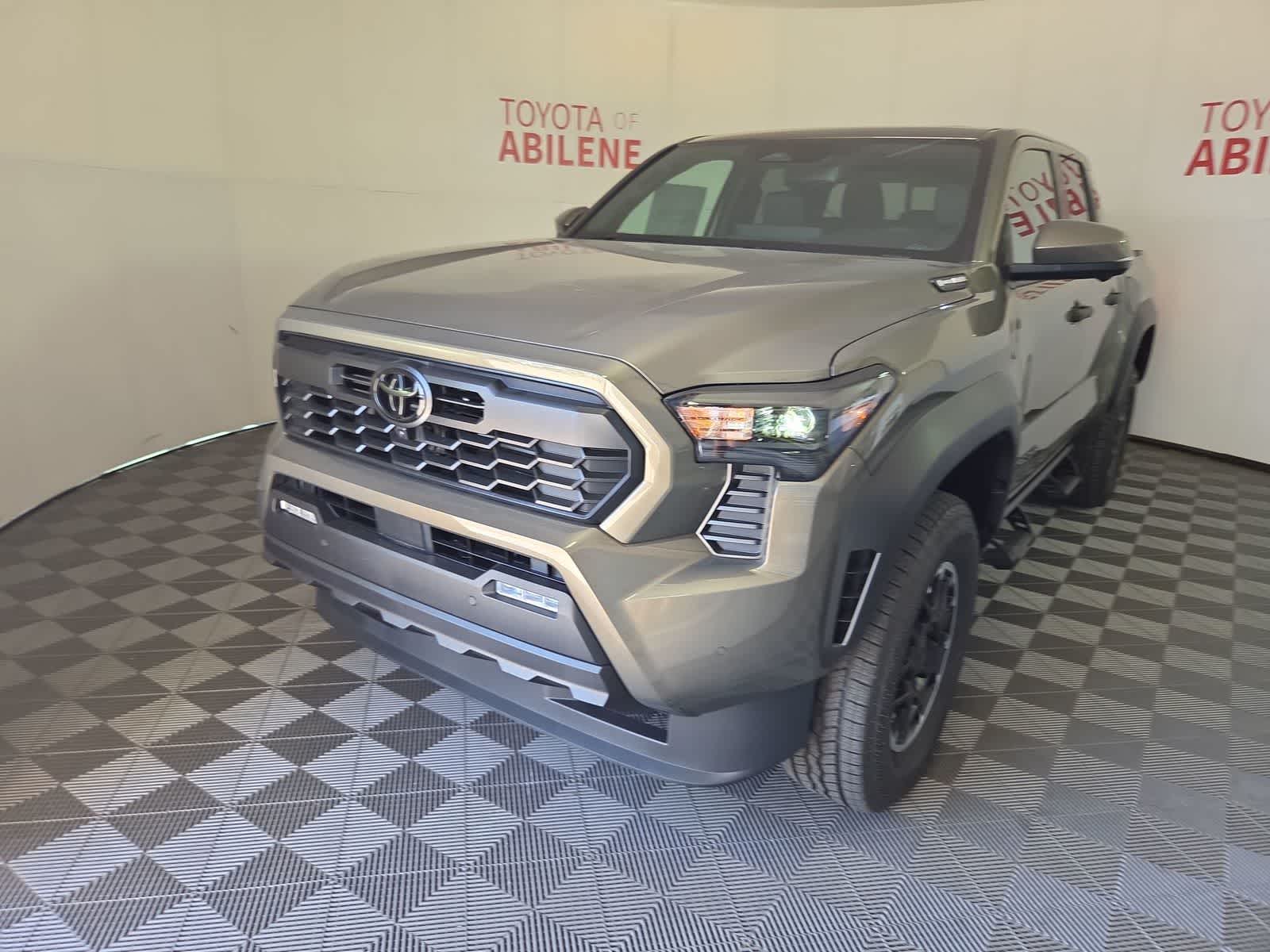 2026 Toyota Tacoma TRD Off Road Hybrid