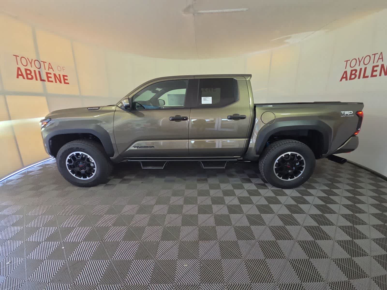 2026 Toyota Tacoma TRD Off Road Hybrid