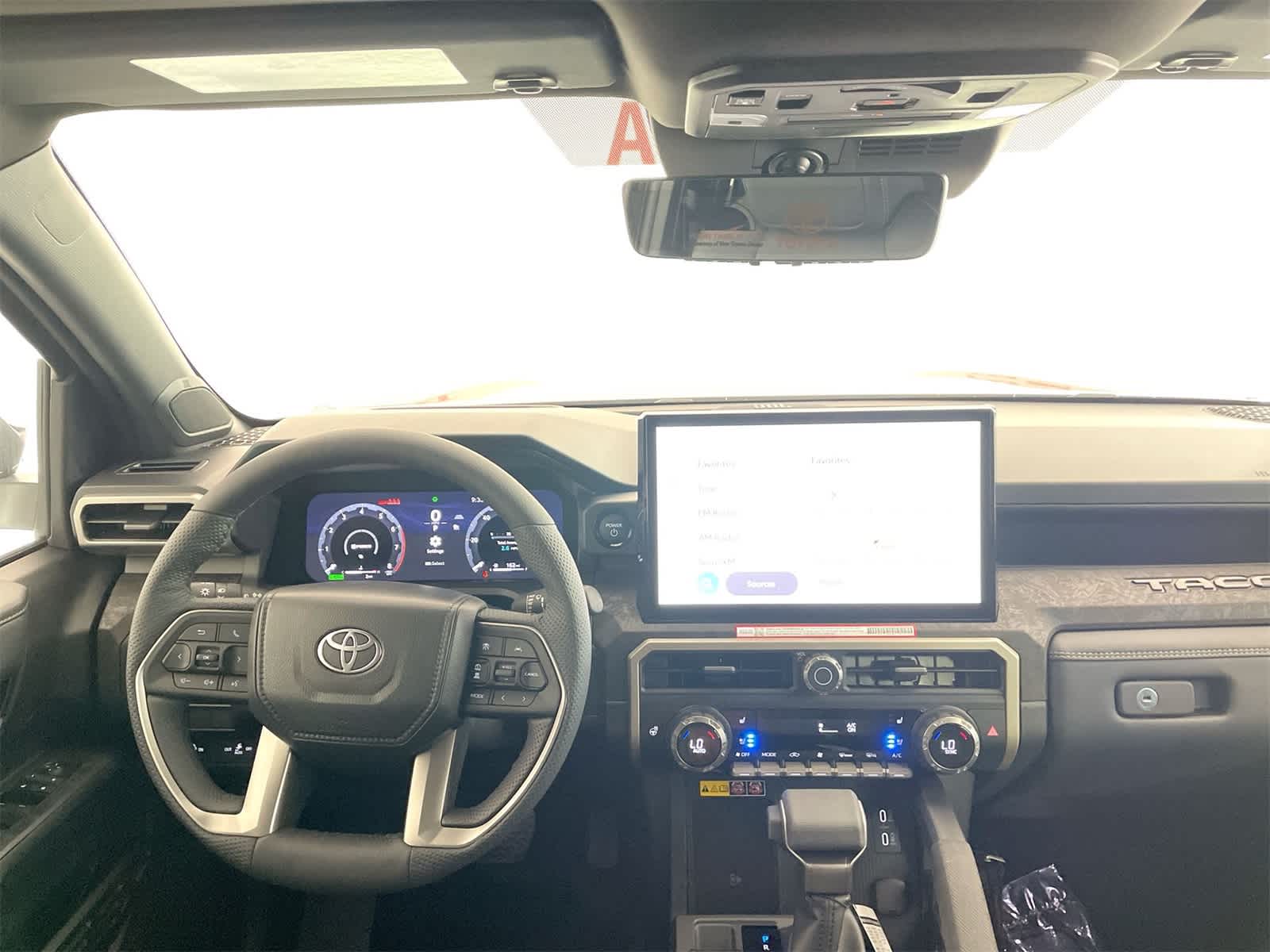 2025 Toyota Tacoma Limited Hybrid