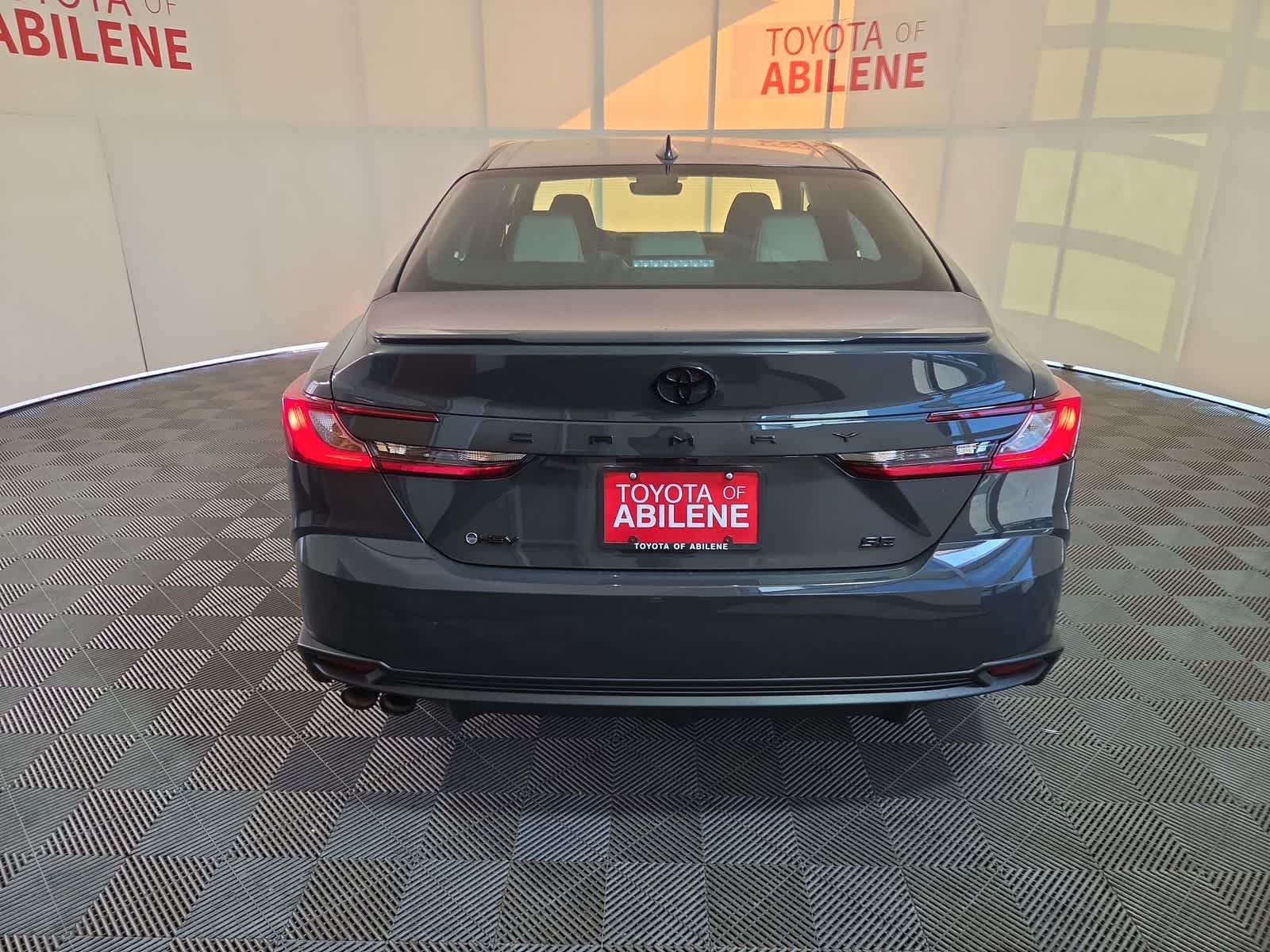 2026 Toyota Camry SE