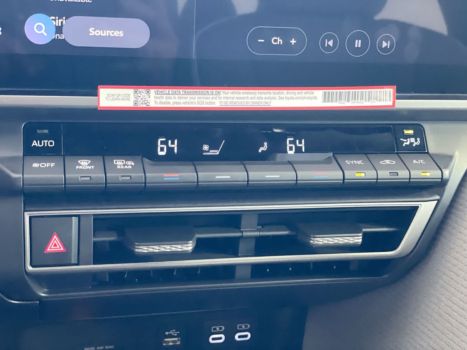 2026 Toyota Camry SE - Photo 21