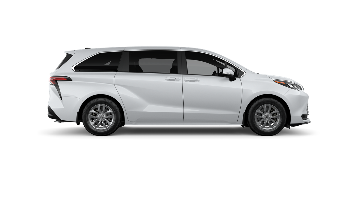 2026 Toyota Sienna LE