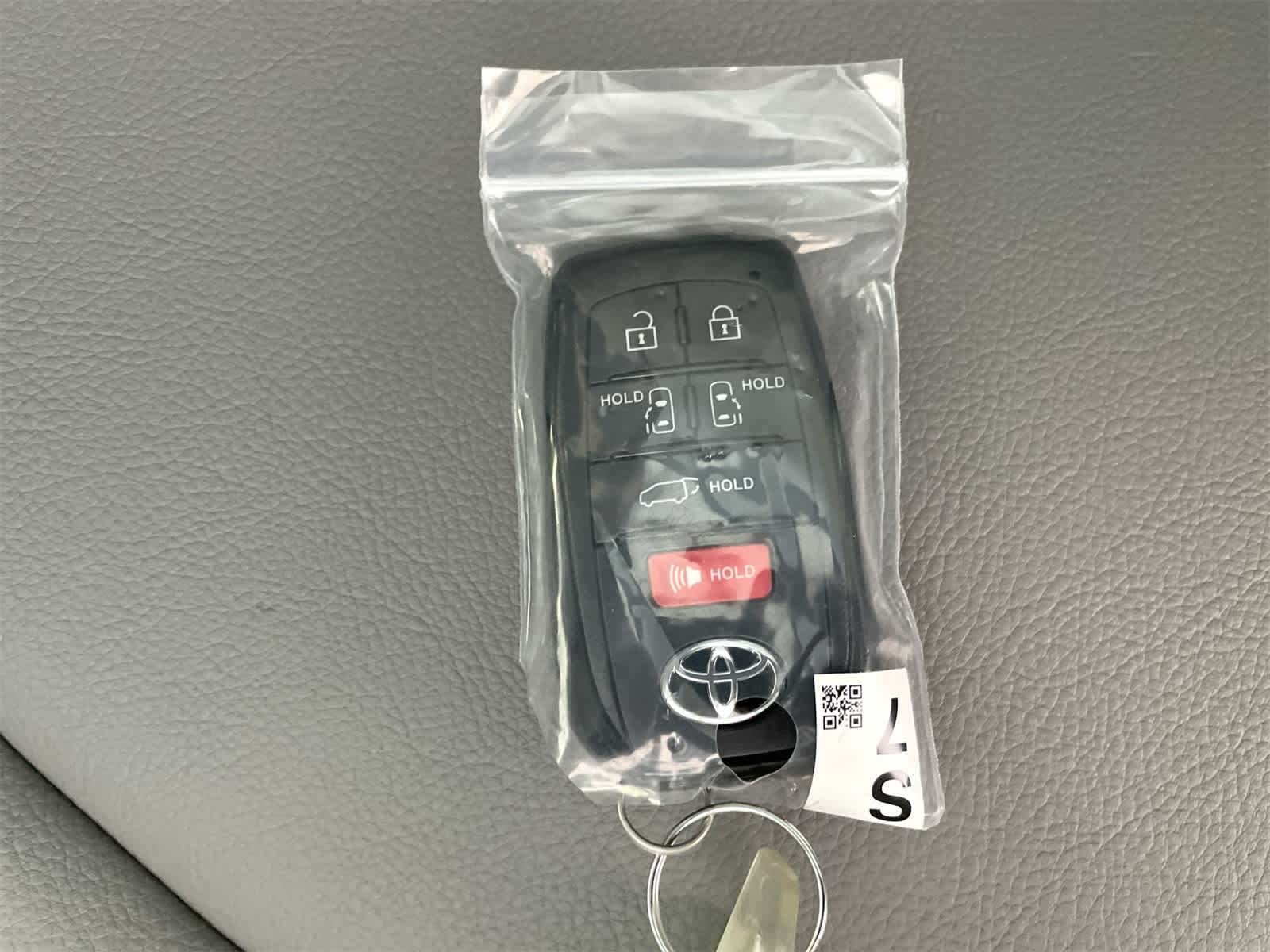 2026 Toyota Sienna XLE