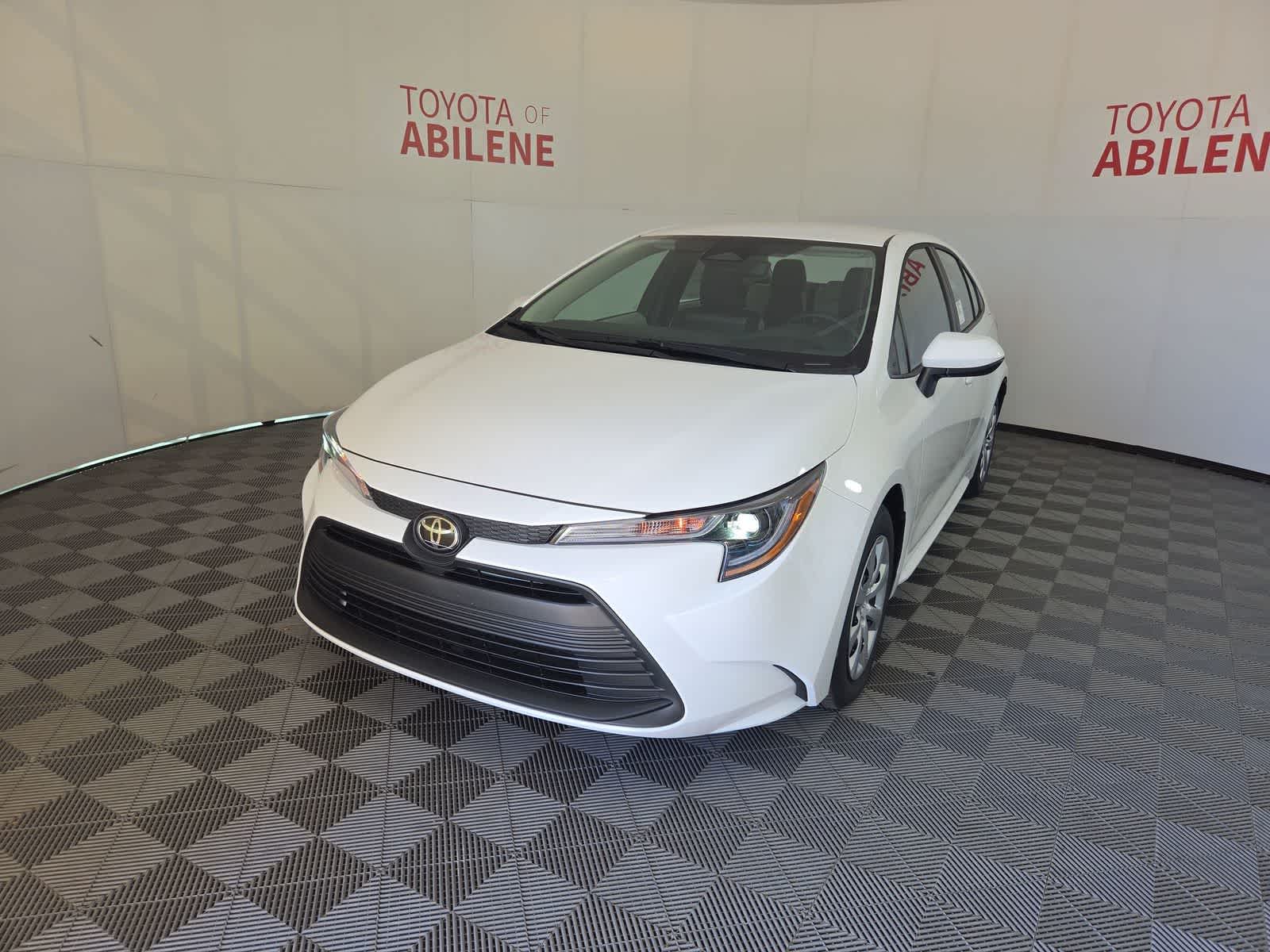 2026 Toyota Corolla LE