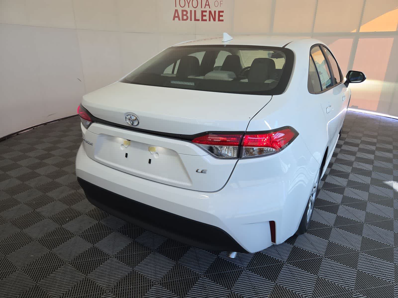 2026 Toyota Corolla LE