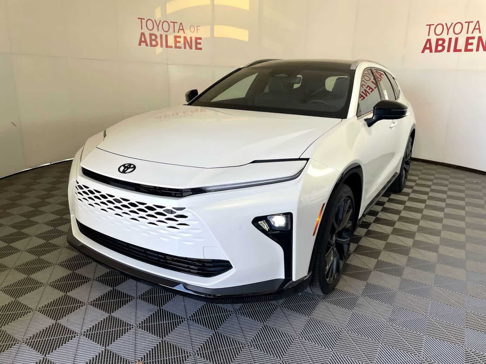 2026 Toyota Crown Signia Limited