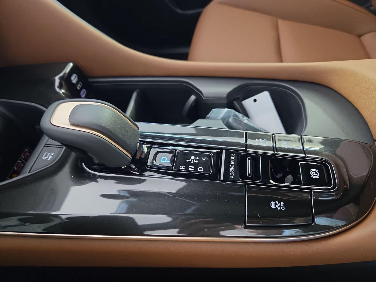2026 Toyota Crown Signia Limited