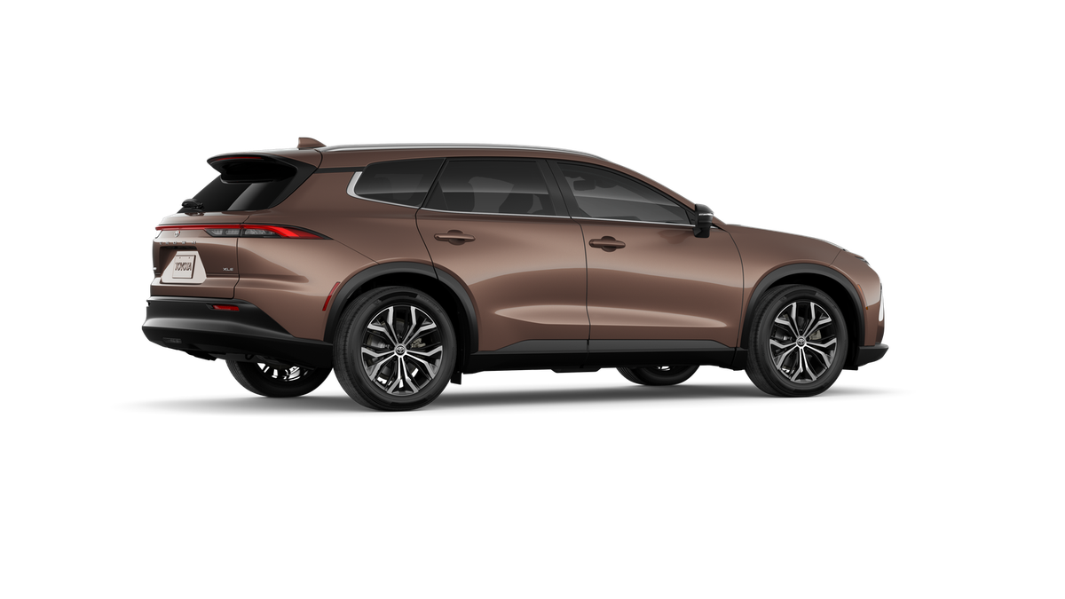2026 Toyota Crown Signia XLE