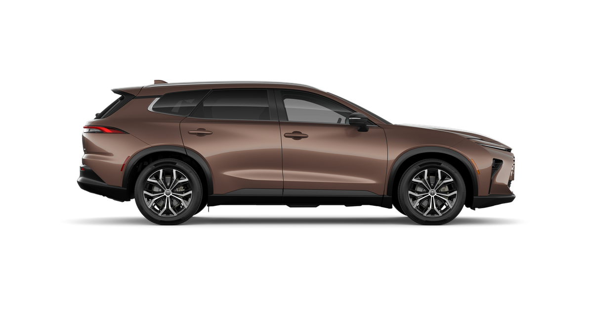 2026 Toyota Crown Signia XLE