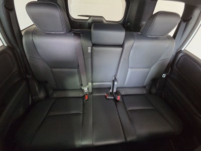 2027 Toyota Land Cruiser 4WD (Natl)