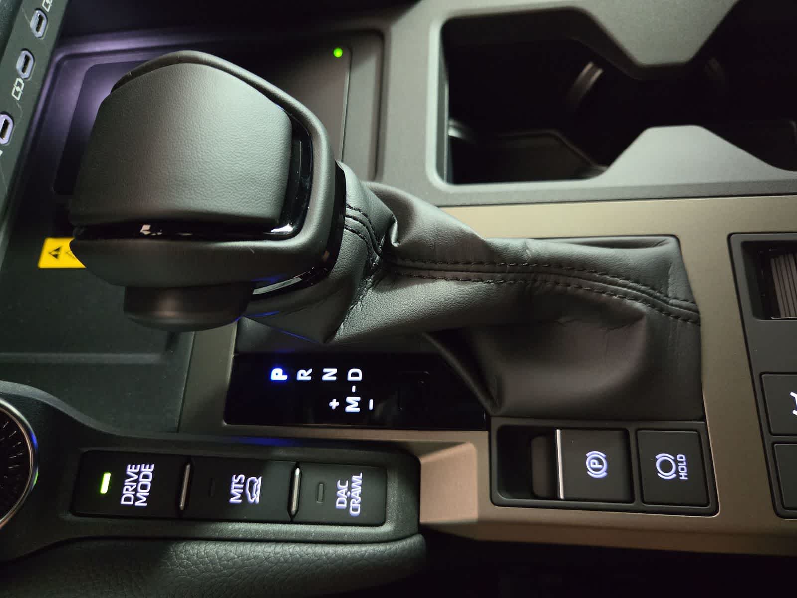 2027 Toyota Land Cruiser 4WD (Natl)