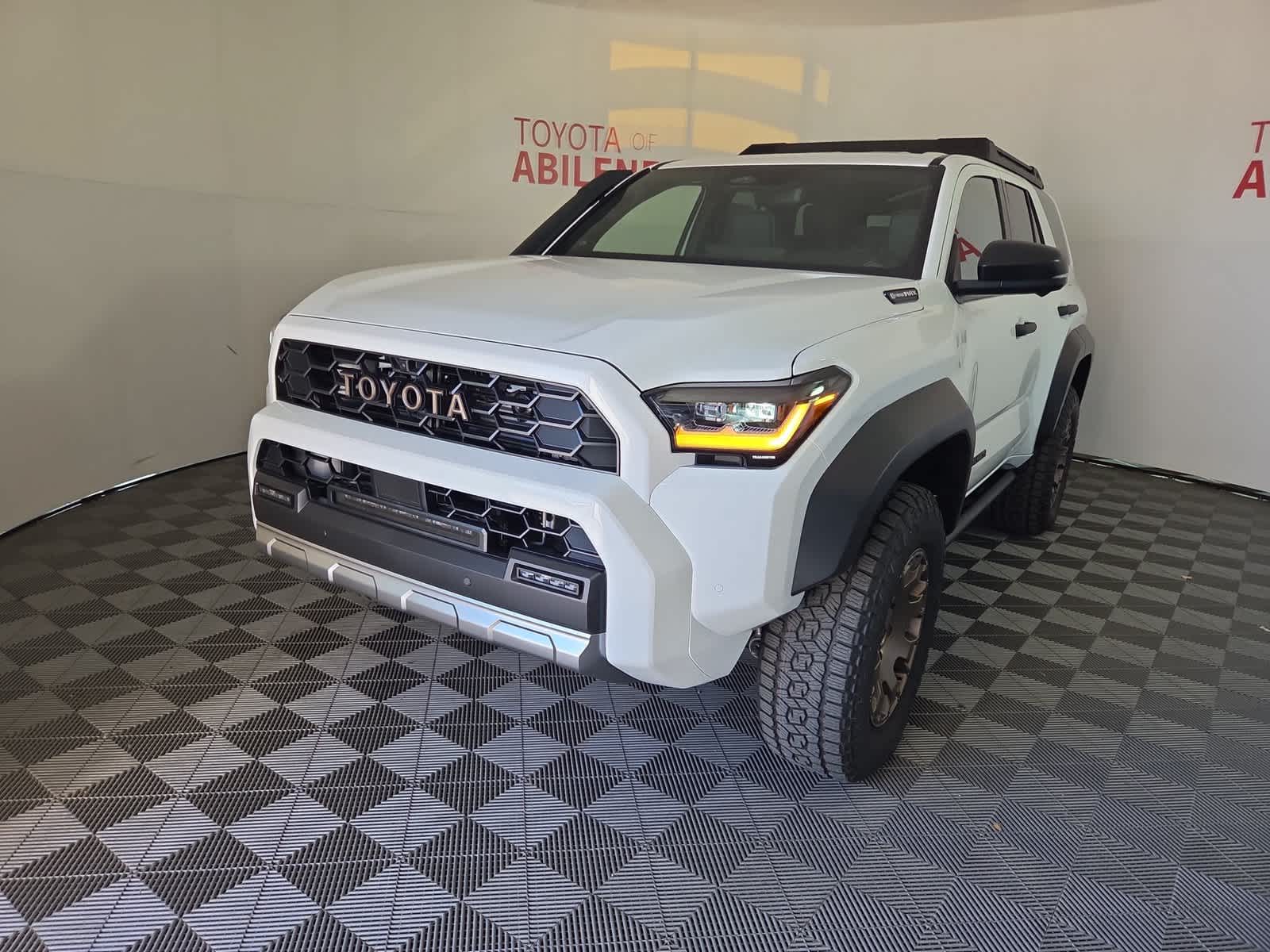 2026 Toyota 4Runner Hybrid Trailhunter