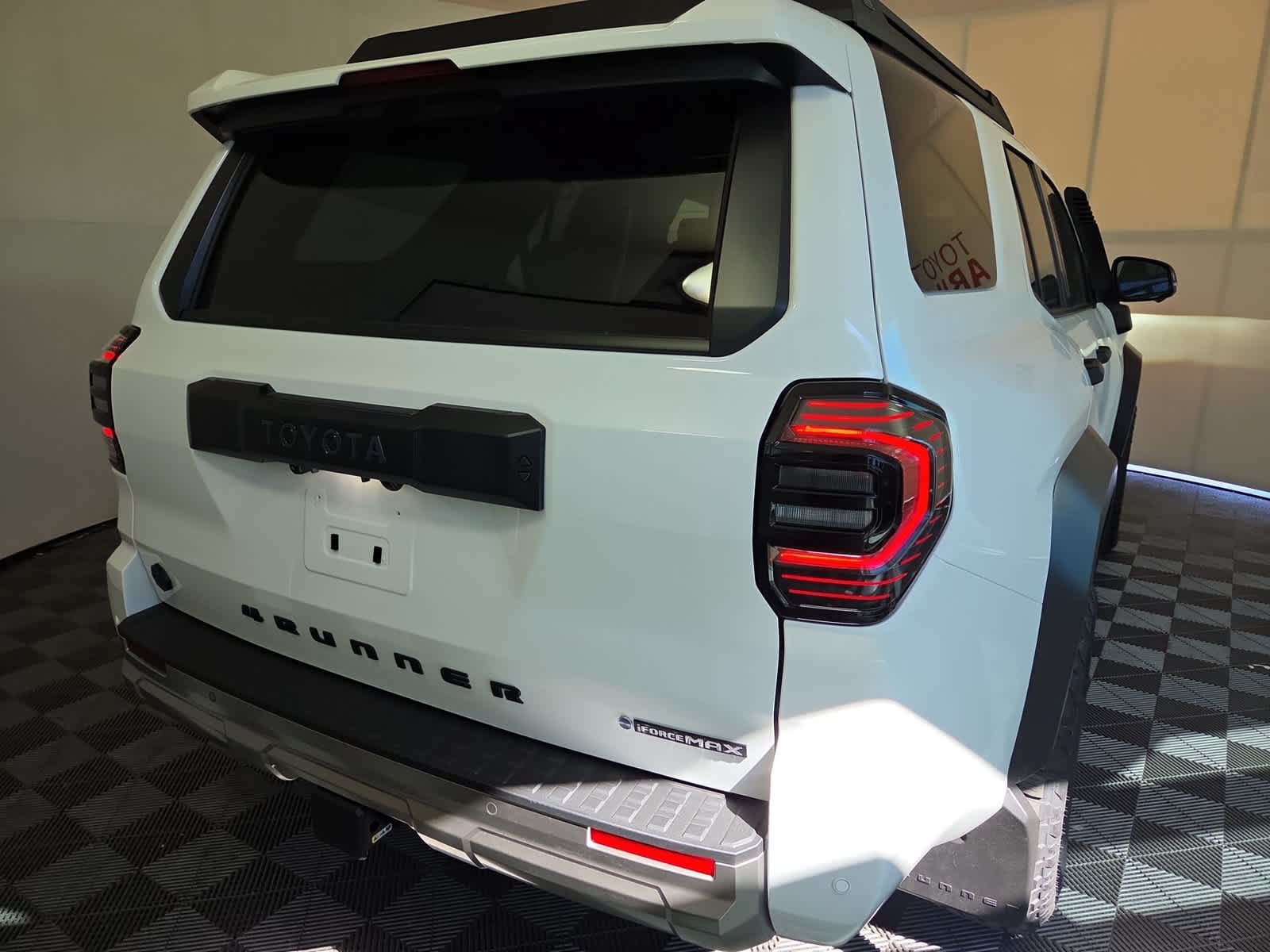 2026 Toyota 4Runner Hybrid Trailhunter