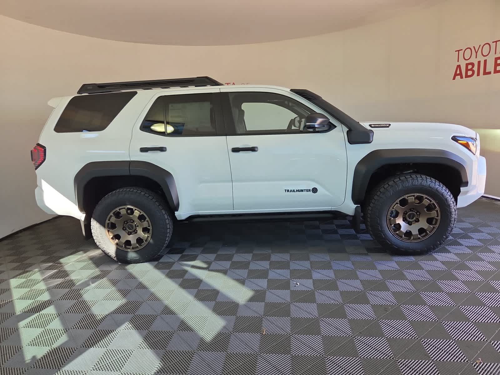 2026 Toyota 4Runner Hybrid Trailhunter