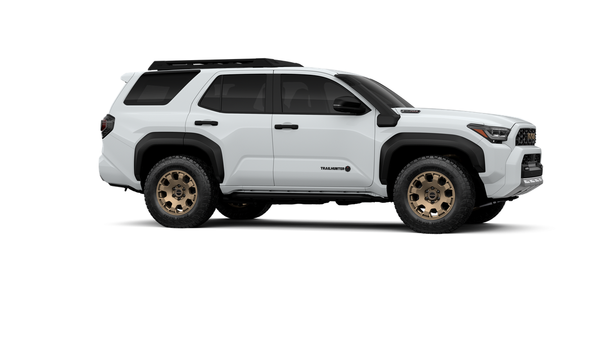 2026 Toyota 4Runner Hybrid Trailhunter