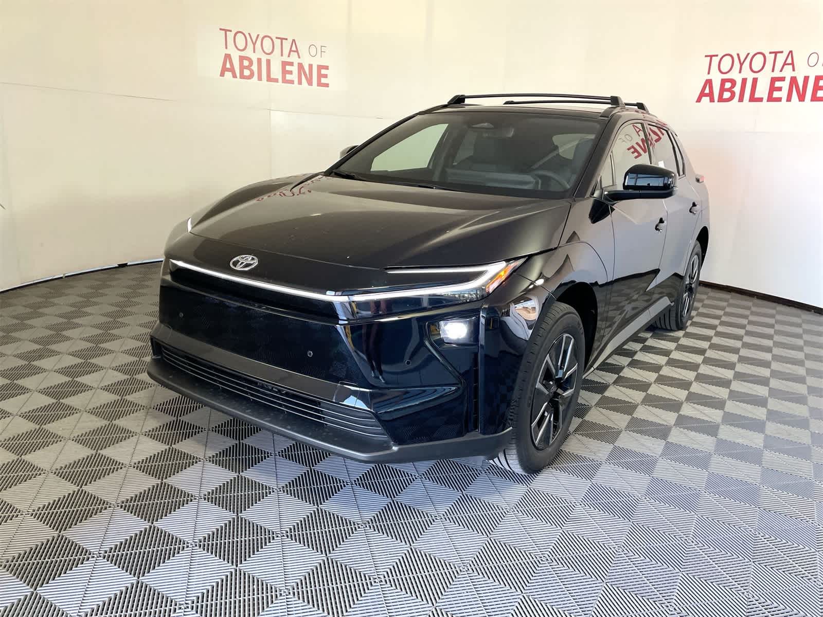 2026 Toyota bZ XLE Plus